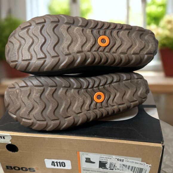 BOGS Classic Casual Winter Zip Women’s Waterproof Ankle Boot Olive/Black Size 9 - Picture 8 of 10